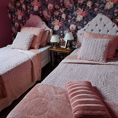 Bois De Chenes House Bed and Breakfast Phalsbourg Εξωτερικό φωτογραφία
